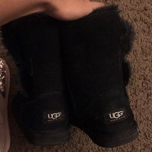 Black uggs